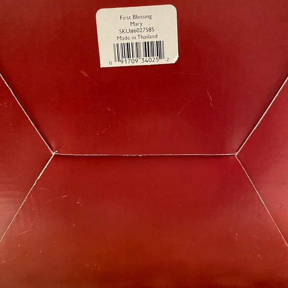 Lenox Mary First Blessing Nativity w/ Original Box and Styrofoam Case - Picture 12 of 12